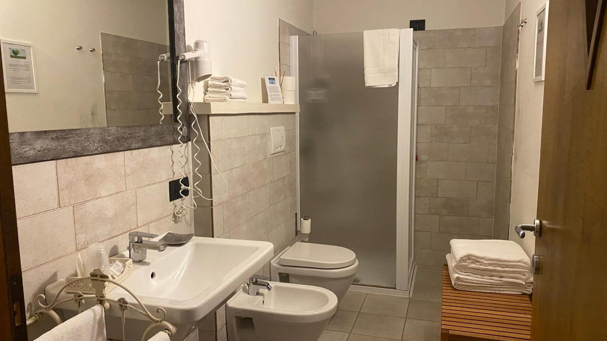 Agriturismo Corte Rocca San Giorgio di Mantova Ngoại thất bức ảnh
