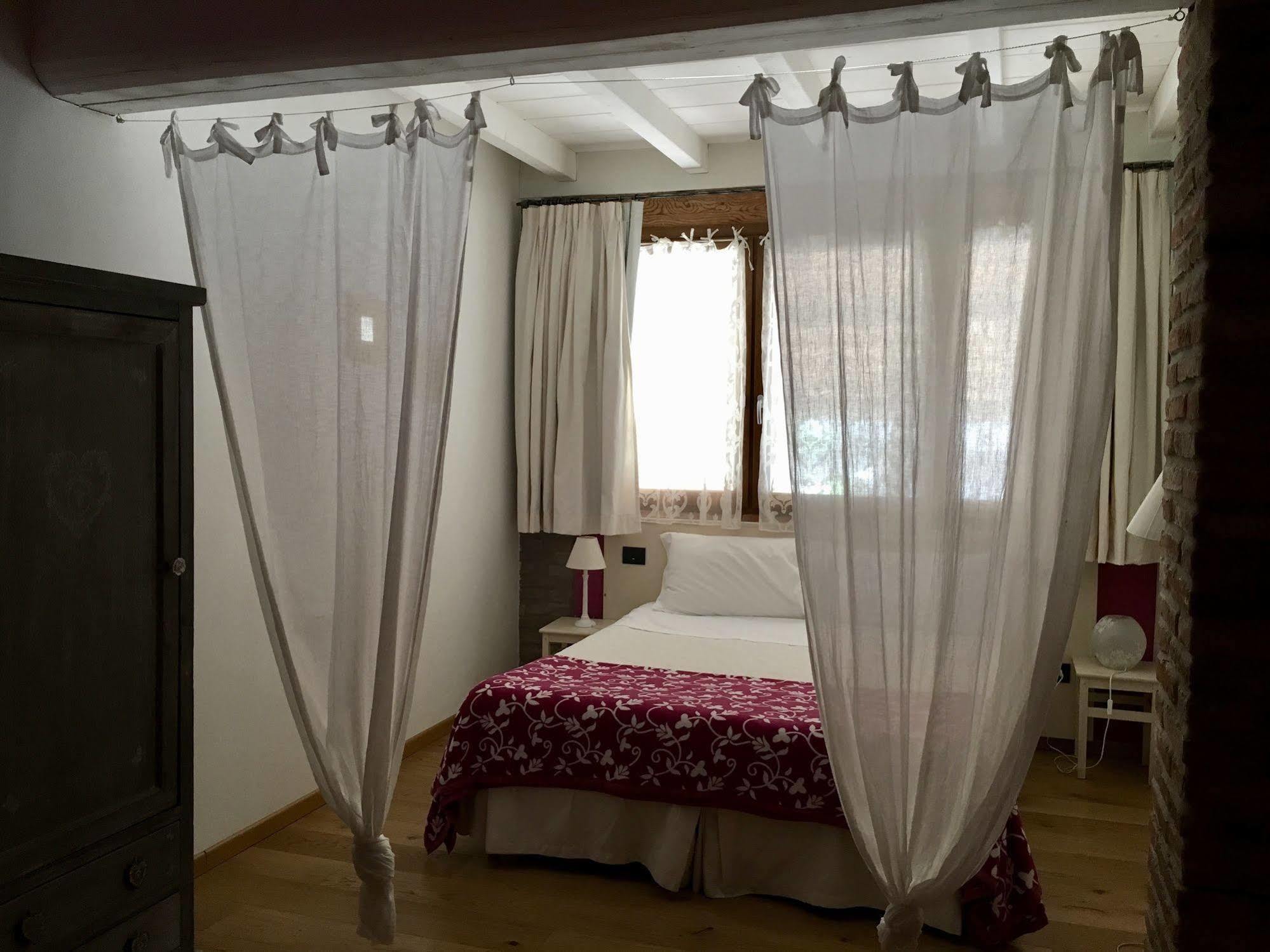 Agriturismo Corte Rocca San Giorgio di Mantova Ngoại thất bức ảnh