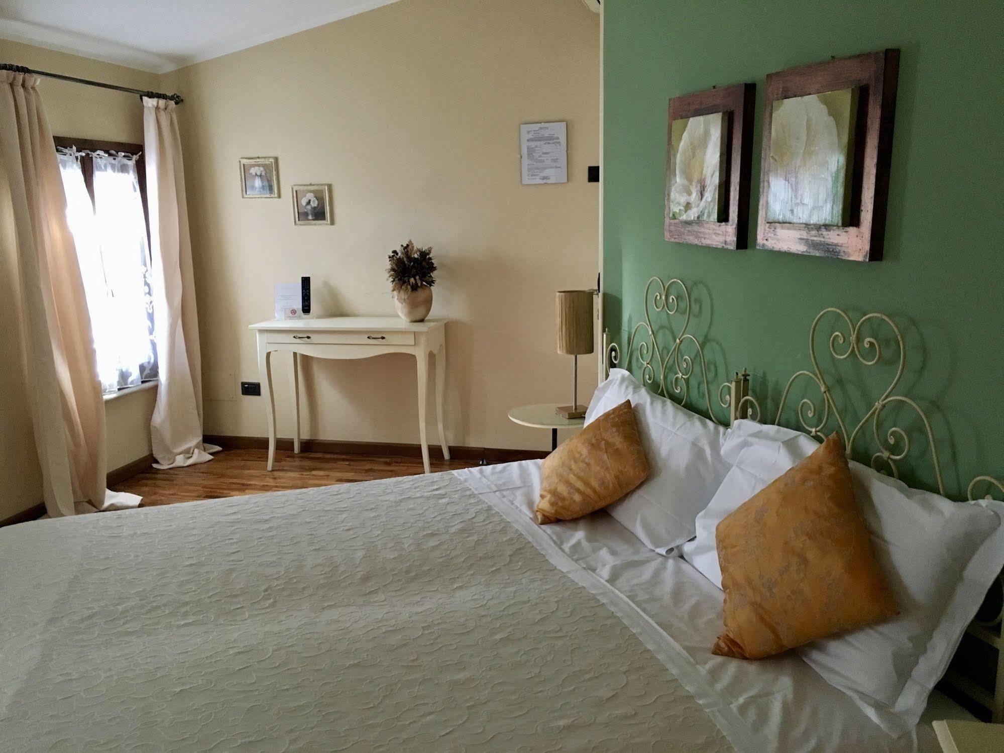 Agriturismo Corte Rocca San Giorgio di Mantova Ngoại thất bức ảnh